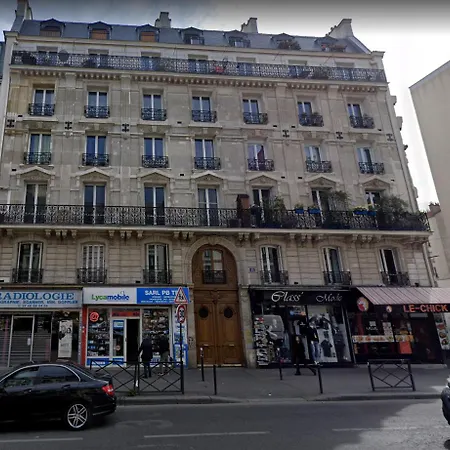 Haussmannian Elegance Close To Montmartre * Parigi