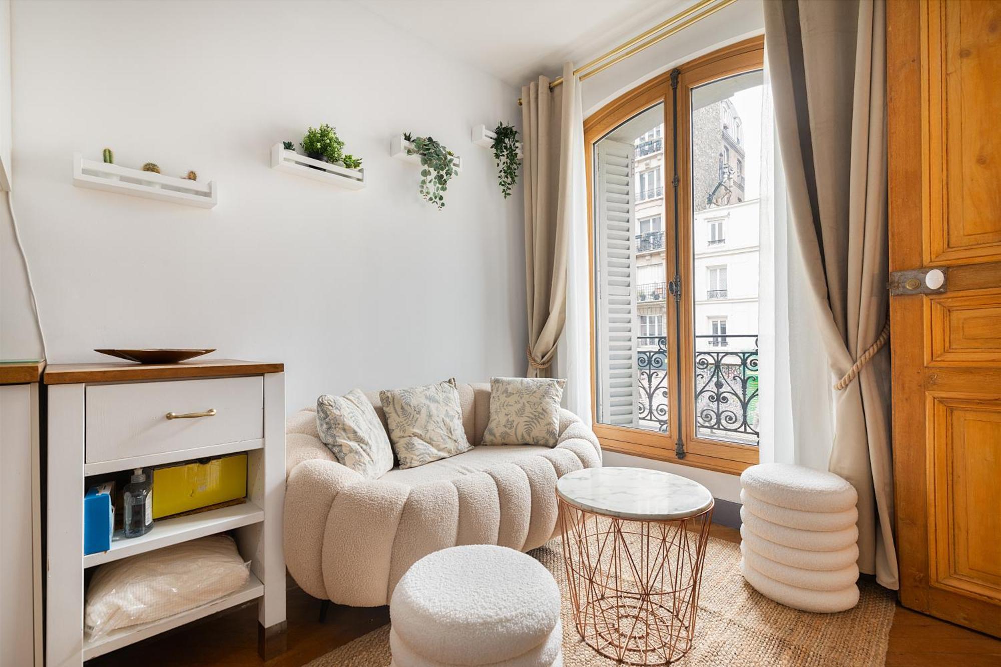 Appartamento Haussmannian Elegance Close To Montmartre *